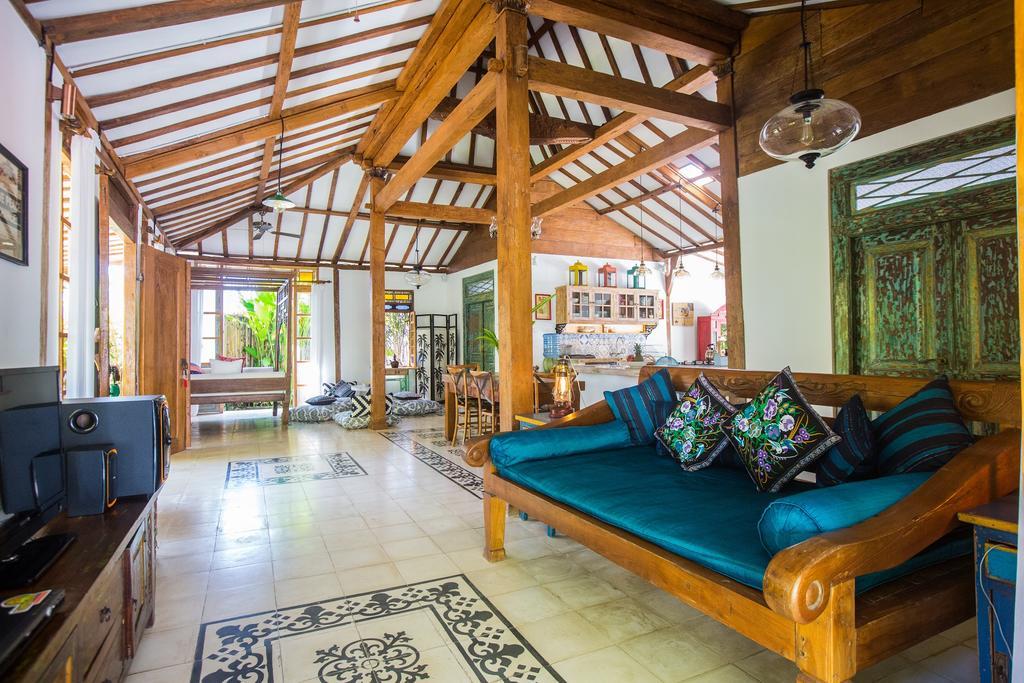 Lata Lama Ловина Экстерьер фото